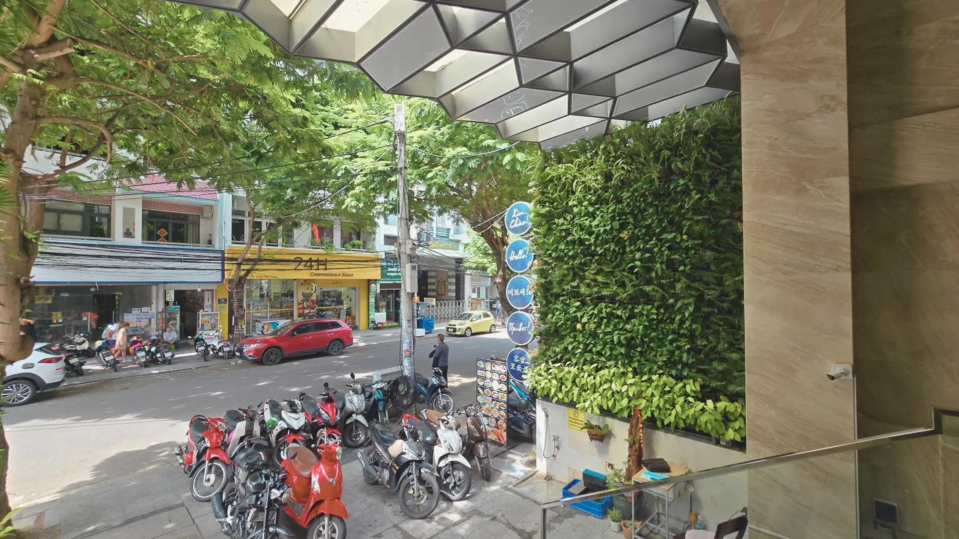 ****  Hermes Hotel Nha Trang Vietnam