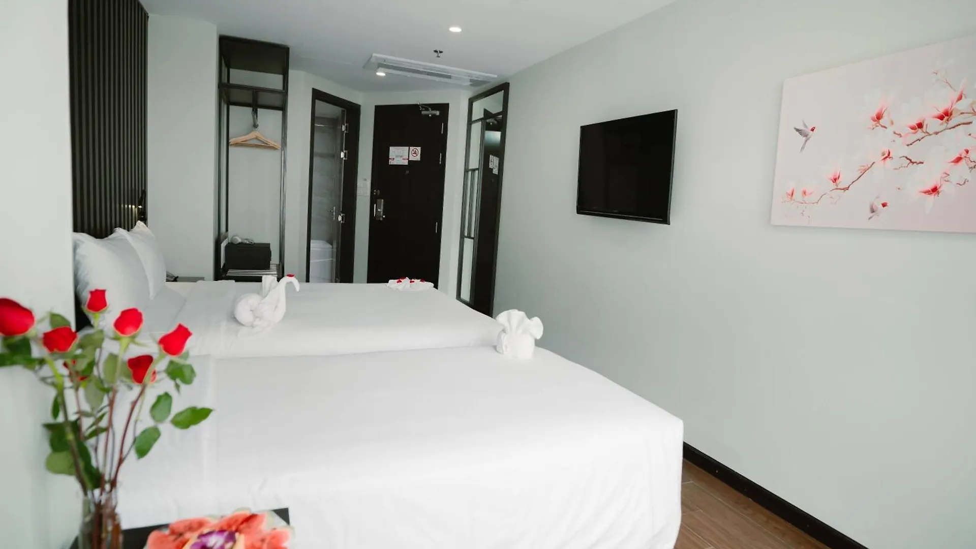 Hermes Hotel Nha Trang 4*,